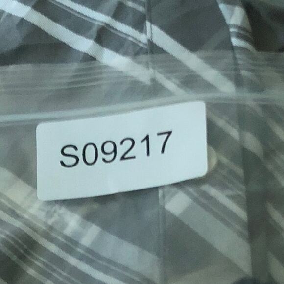 Chicos Womens Blouse Gray White Collared Button Down Long Sleeve Stretch 2 - Picture 12 of 12